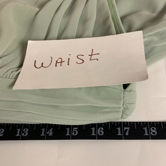 Levkoff gown SZ 16 green prom formal wedding black-tie elegant maxi deep V-neck - Picture 5 of 11